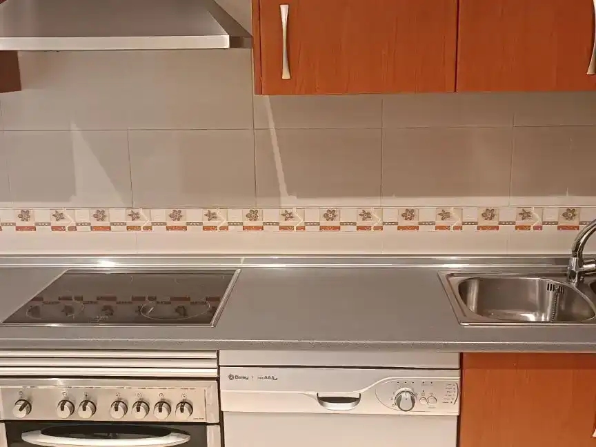 Cuina de Apartament en venda en Marbella amb Aire condicionat, Piscina i Balcó
