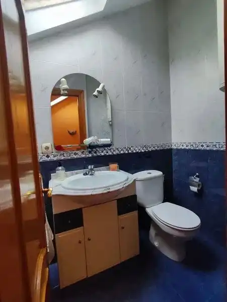 Baño de Casa adosada en venta en Oviedo  con Trastero