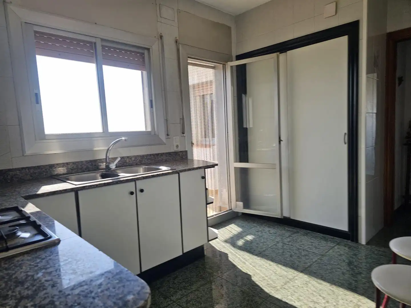 Cocina de Casa o chalet en venta en Esparreguera con Jardín privado, Terraza y Piscina