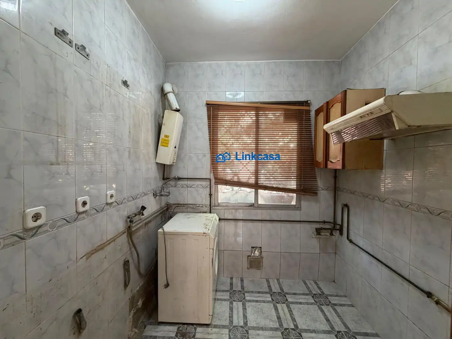 Cocina de Piso en venta en  Madrid Capital