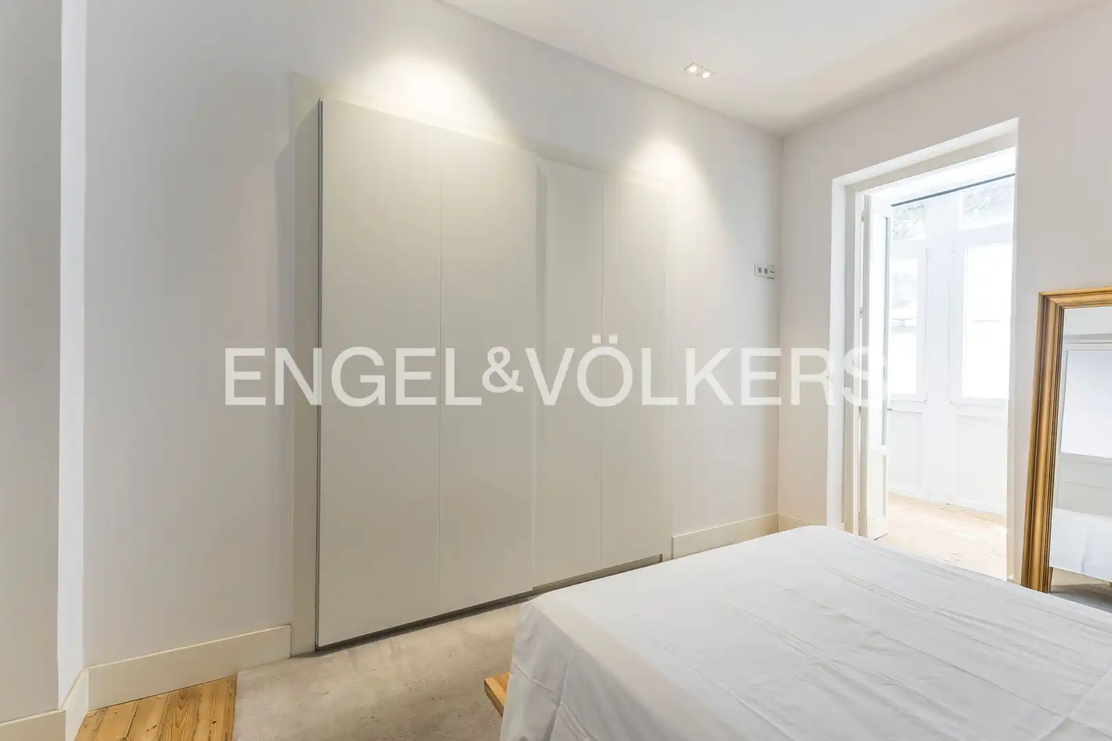 Habitación de Piso en venta en Madrid con Aire acondicionado y Calefacción