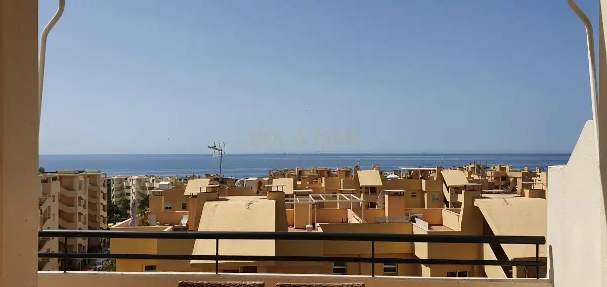 Terrasse von Dachboden zur Miete in Mijas mit Klimaanlage, Heizung und Terrasse