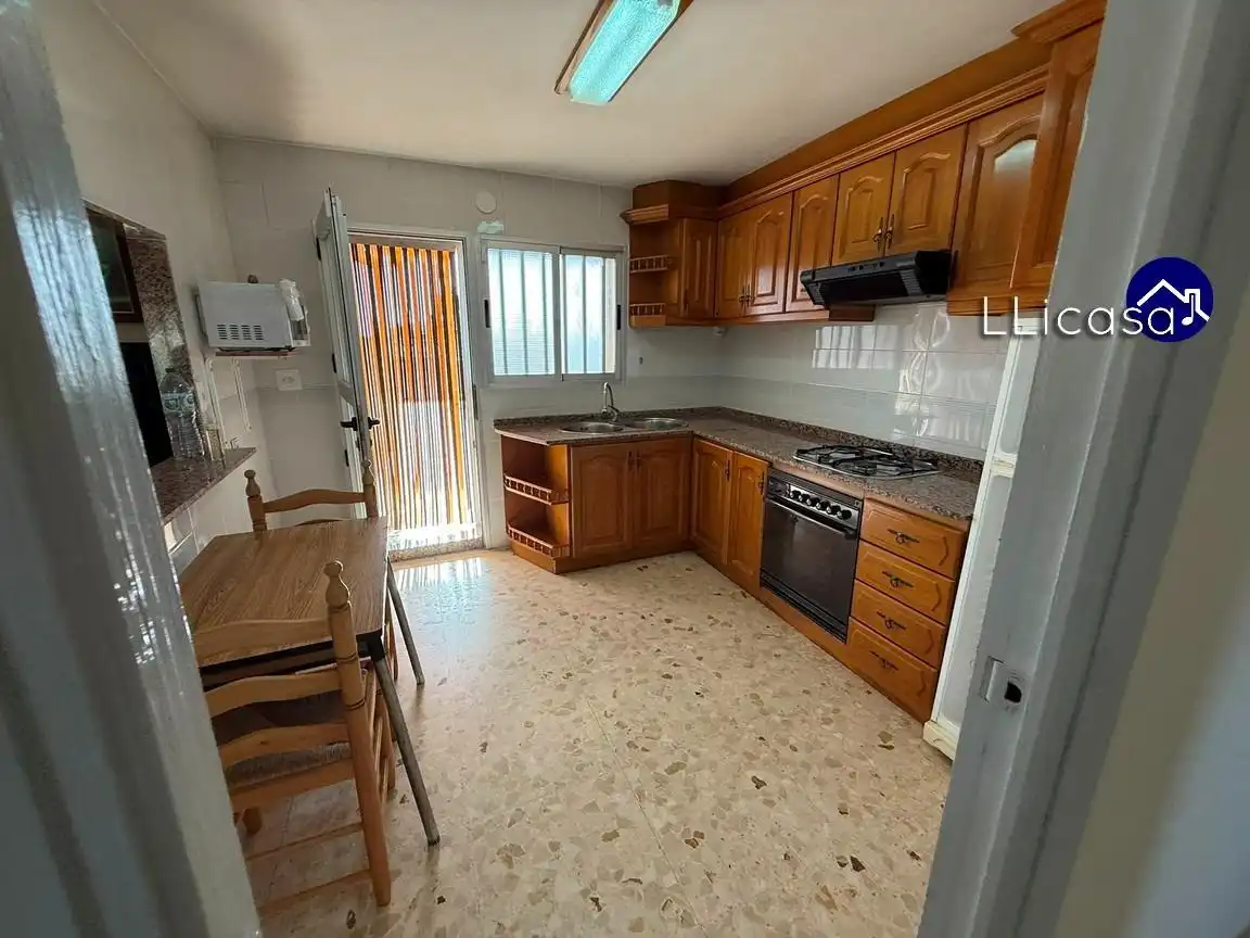 Cocina de Casa o chalet en venta en Llíria con Jardín privado, Terraza y Trastero