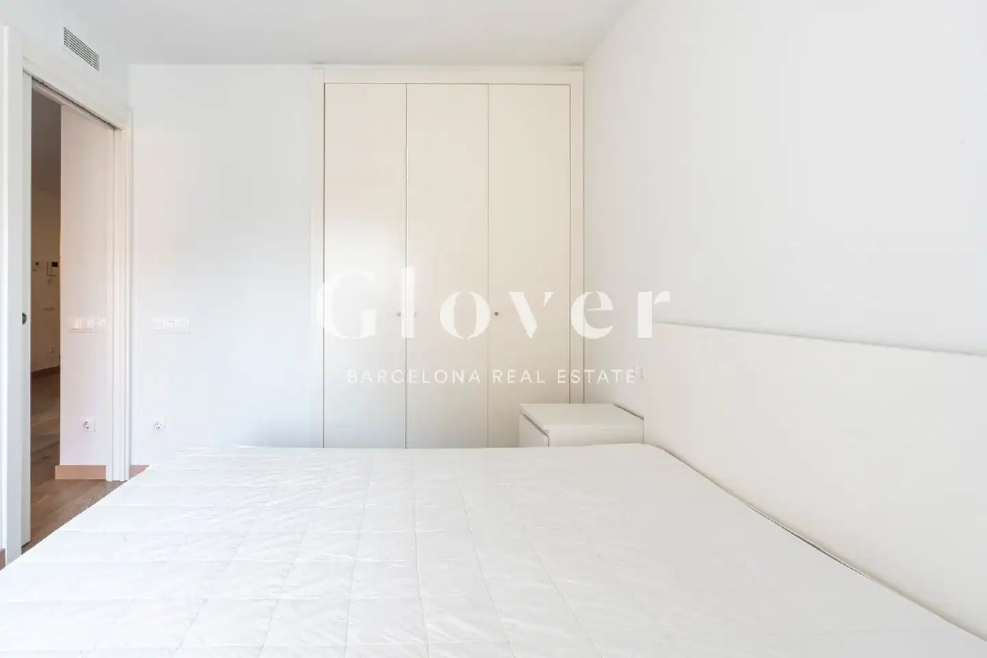 Habitación de Piso en venta en Barcelona con Aire acondicionado y Calefacción