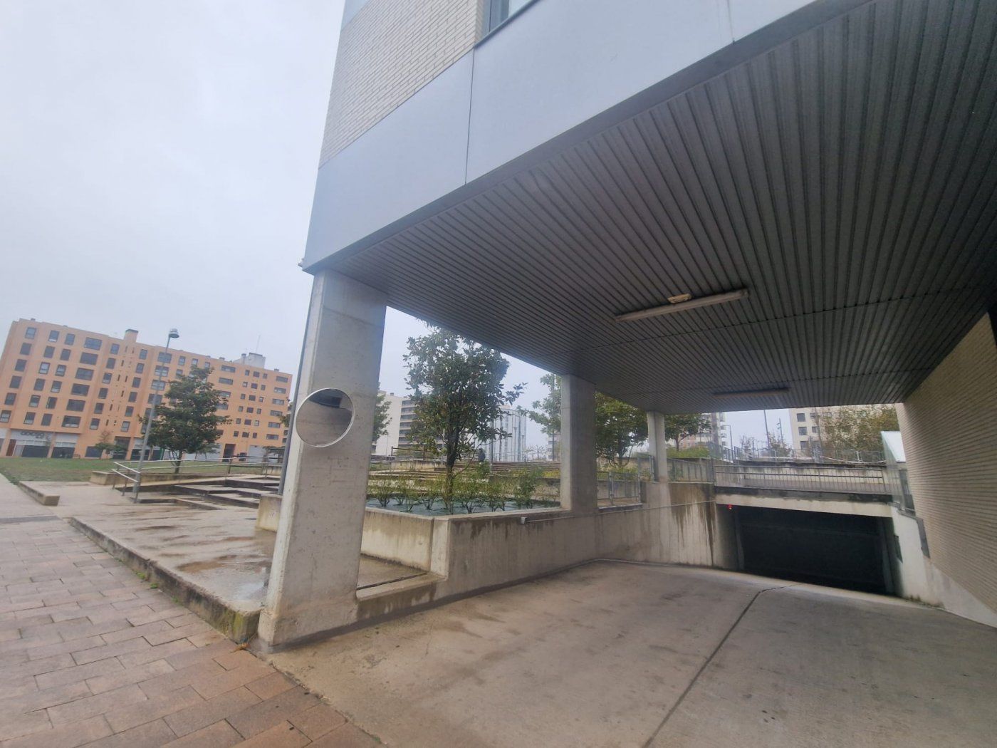 Vista exterior de Garatge de lloguer en Vitoria - Gasteiz