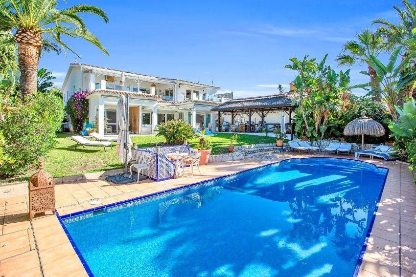 Piscina de Casa o xalet de lloguer en Marbella amb Jardí privat, Piscina i Balcó