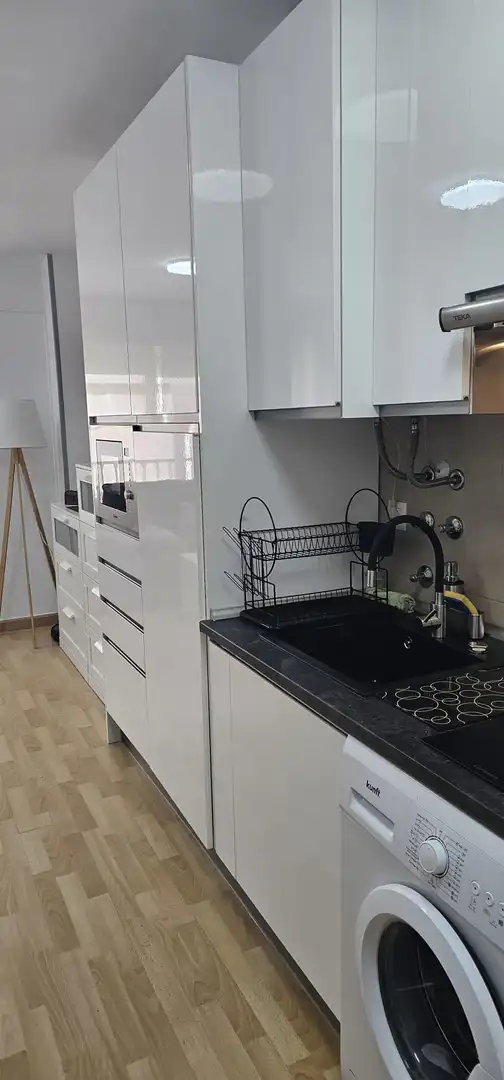 Cocina de Estudio en venta en Vélez-Málaga con Aire acondicionado, Calefacción y Amueblado