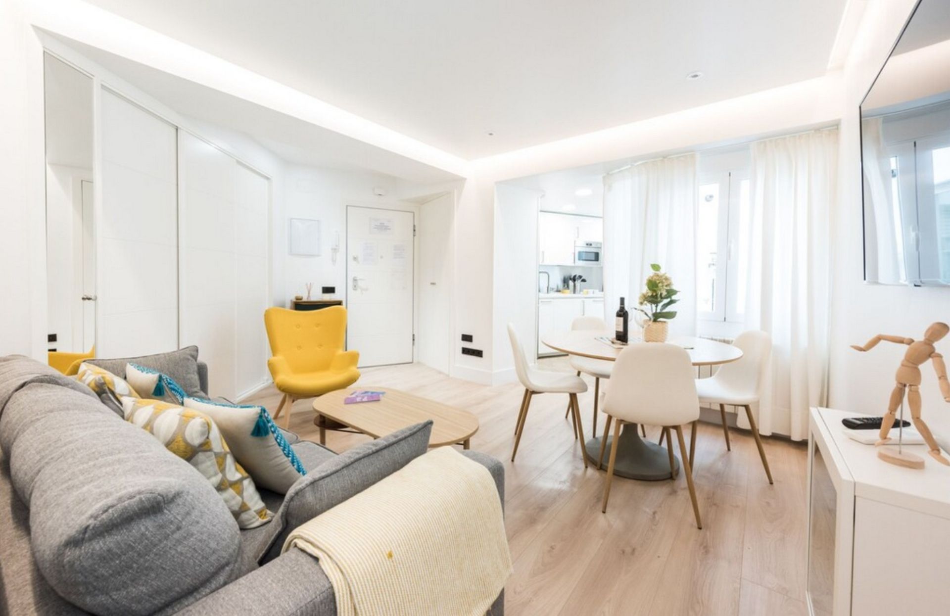 Sala d'estar de Pis de lloguer en Sabadell amb Aire condicionat, Moblat i TV