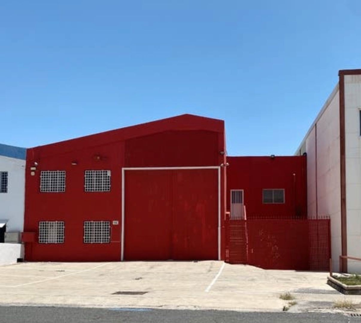 Vista exterior de Local en venda en Agüimes