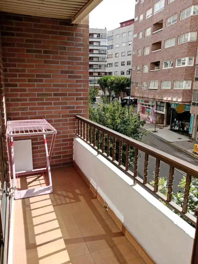 Balcony of Flat for rent in Vigo   with Parquet flooring, Furnished and Balcony