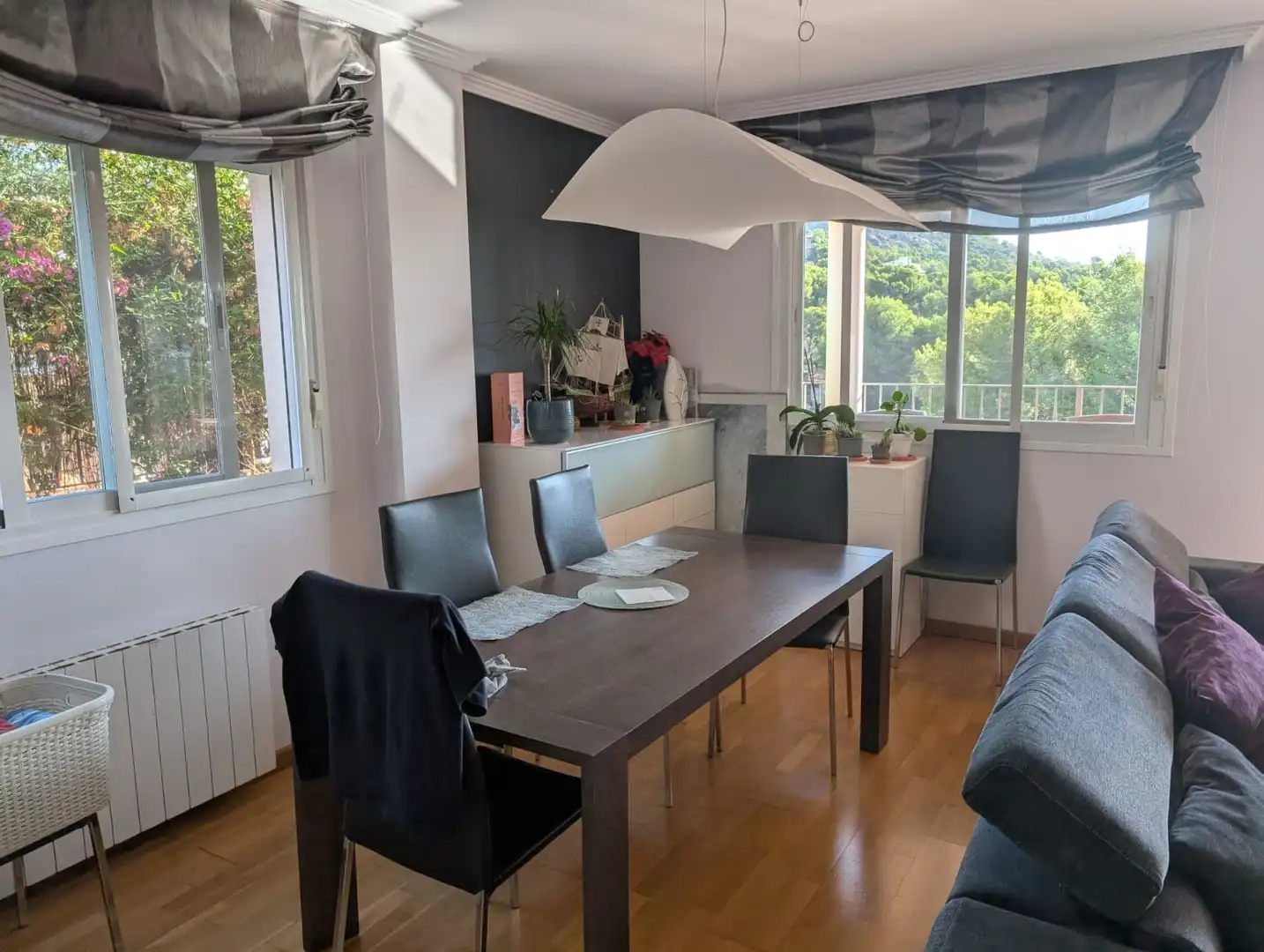 Menjador de Casa o xalet de lloguer en Benicasim / Benicàssim amb Aire condicionat, Calefacció i Jardí privat