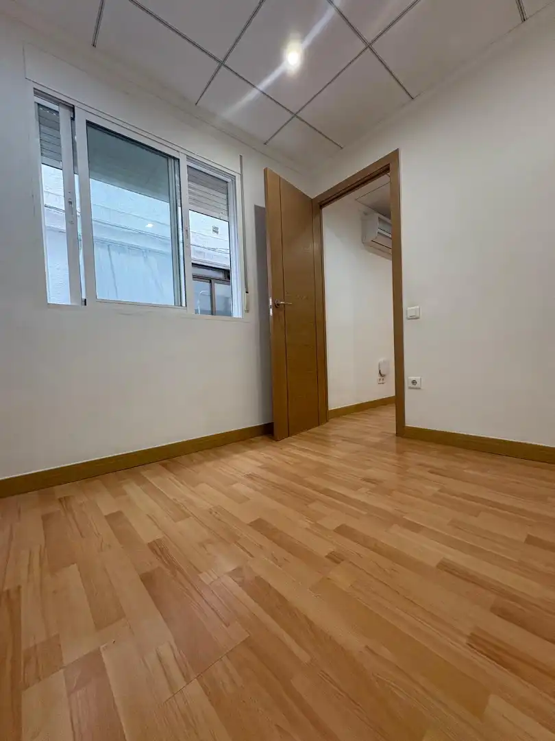 Habitación de Piso en venta en Tarragona con Aire acondicionado y Calefacción