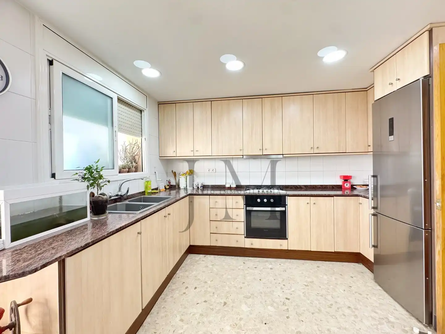 Küche von Maisonette zum Verkauf in Terrassa mit Heizung, Terrasse und Abstellraum