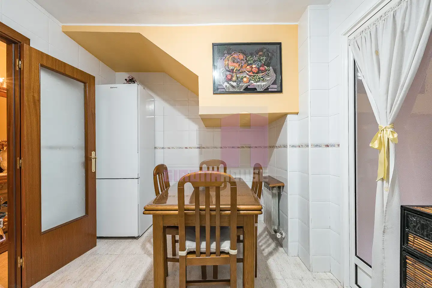 Cocina de Dúplex en venta en Salt con Calefacción, Terraza y Amueblado
