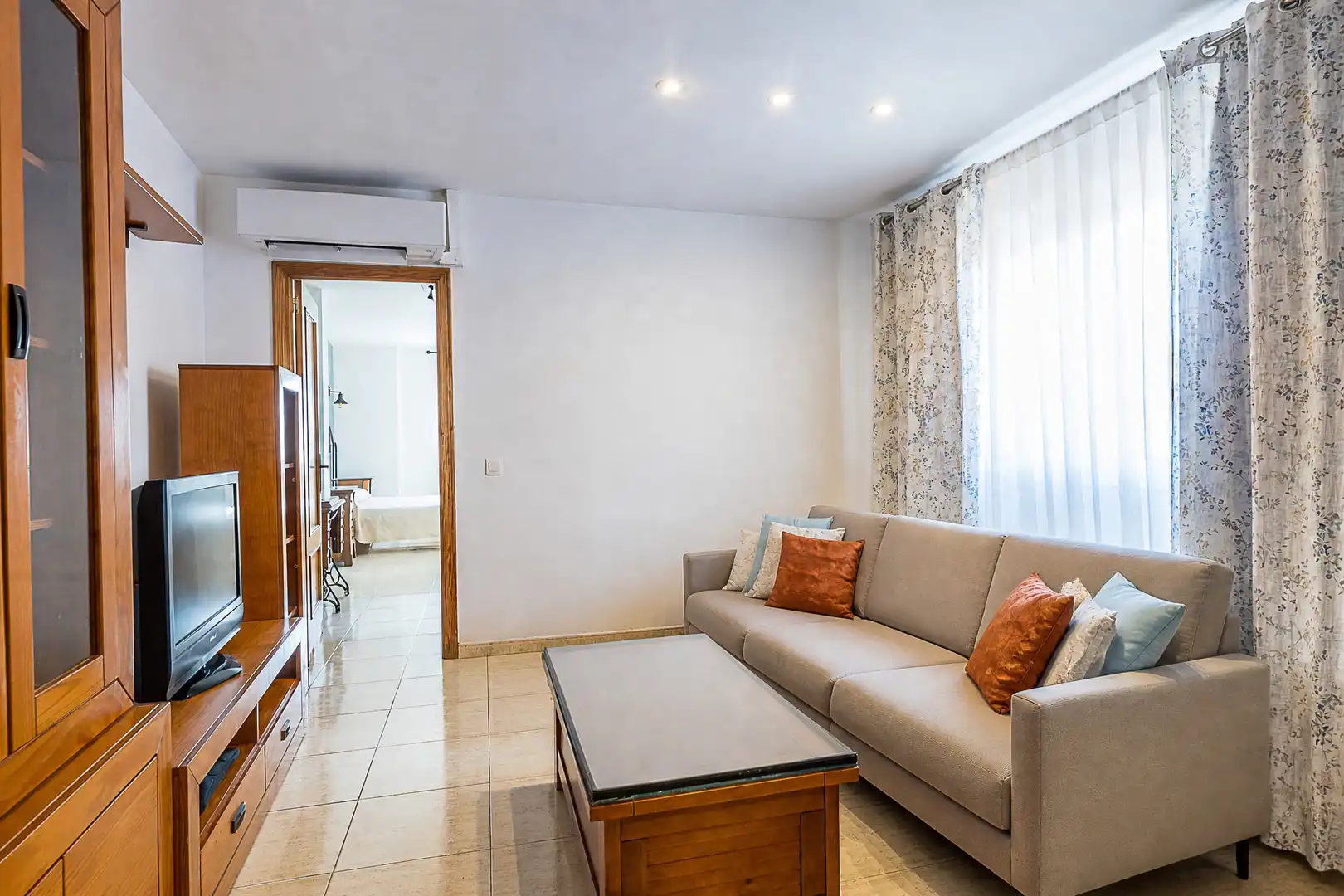 Sala de estar de Piso en venta en Sa Pobla con Aire acondicionado, Calefacción y Trastero
