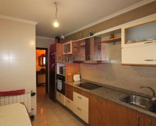 Kitchen of Duplex for sale in Lugo Capital