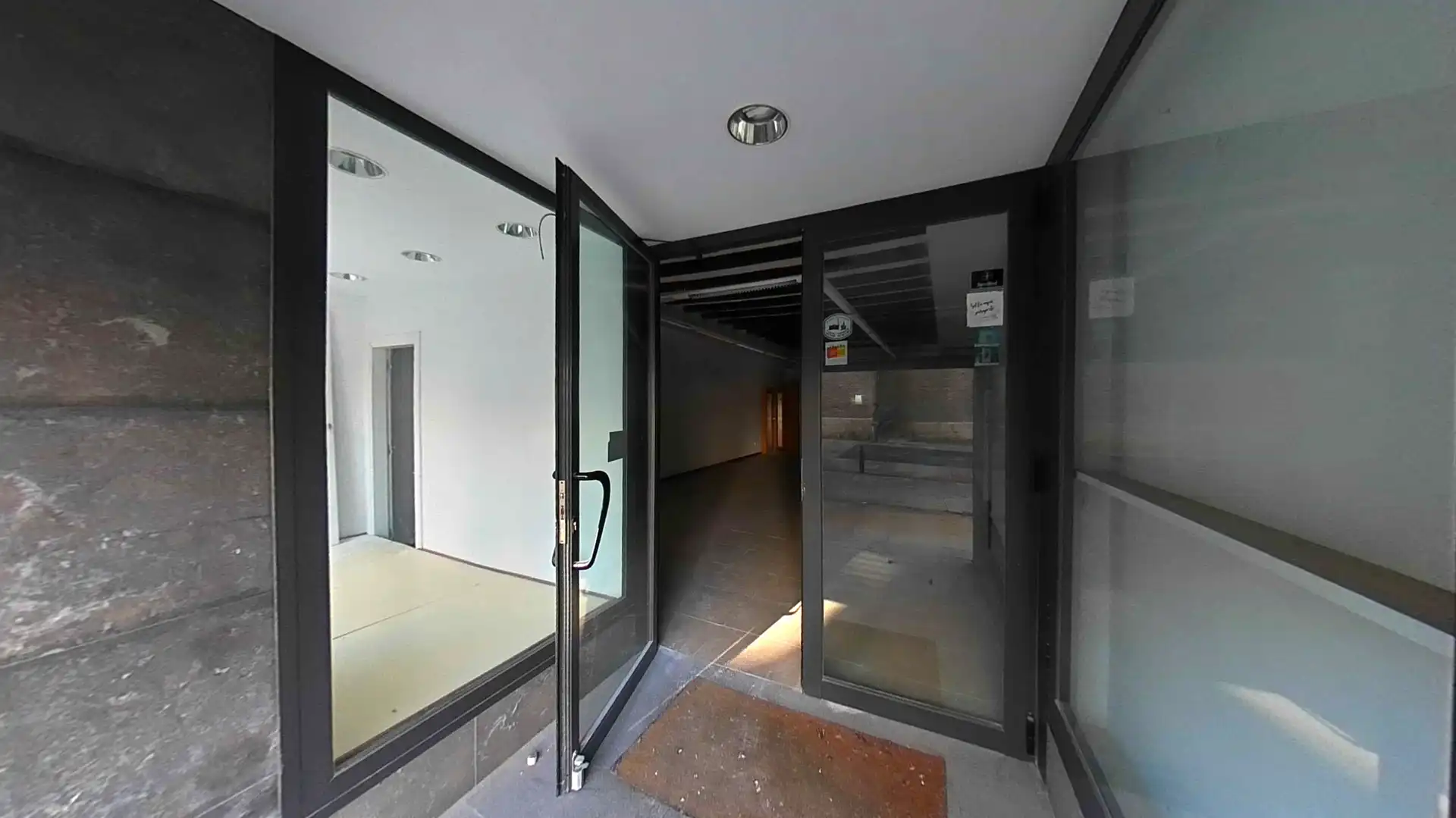 Business premises for sale in Casco Histórico, imagen 13