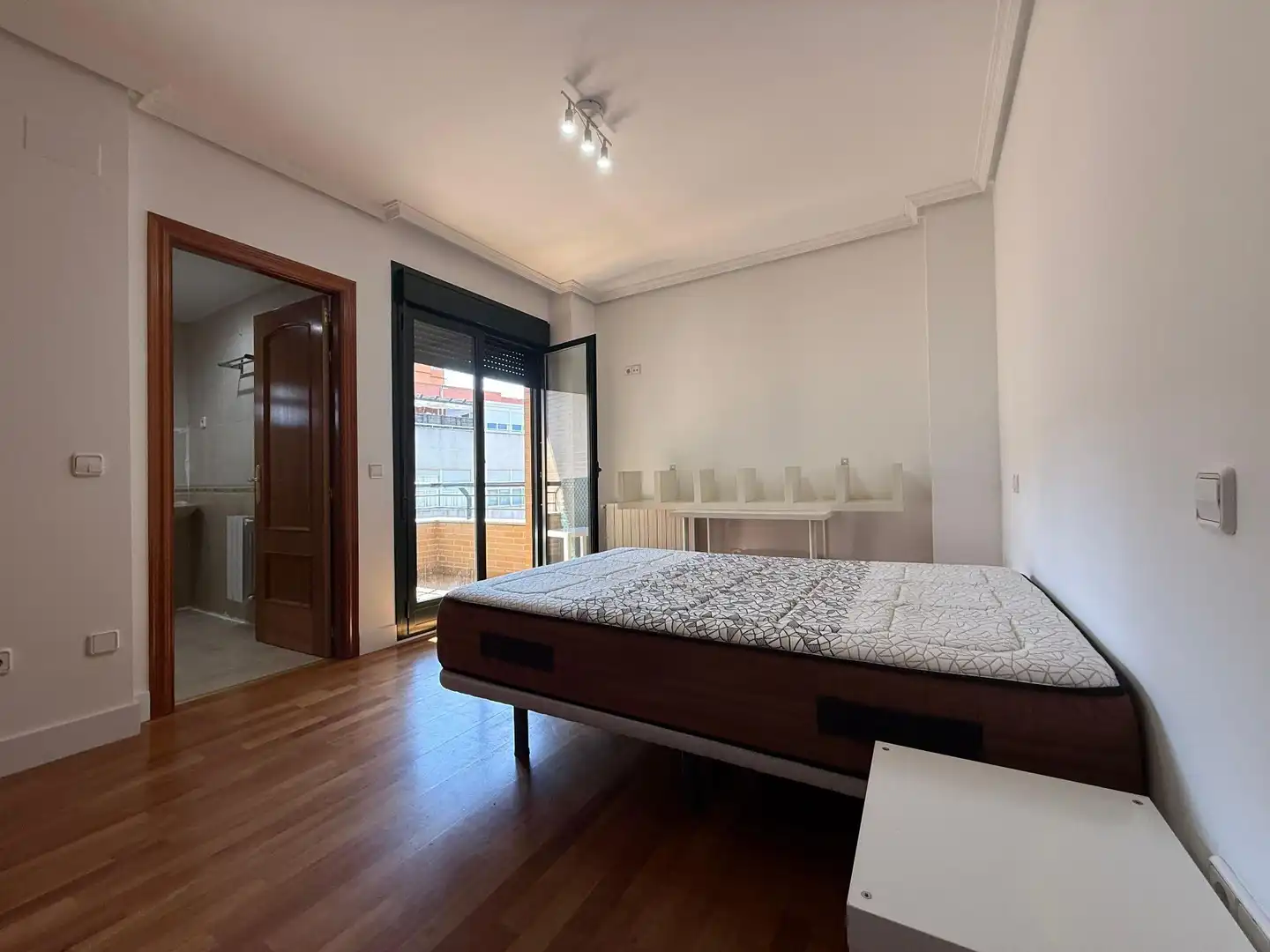 Schlafzimmer von Wohnung zur Miete in Getafe mit Klimaanlage, Heizung und Terrasse