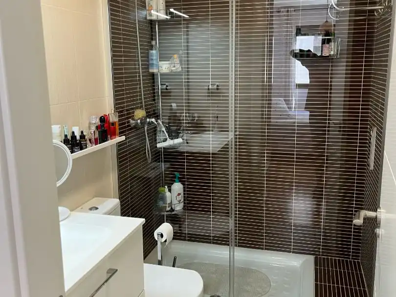 Bathroom of Flat for sale in  Albacete Capital  with Air Conditioner, Terrace and Balcony