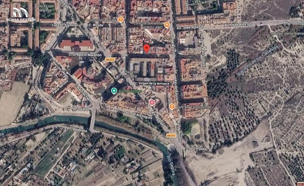 Vista exterior de Pis en venda en Cieza amb Terrassa