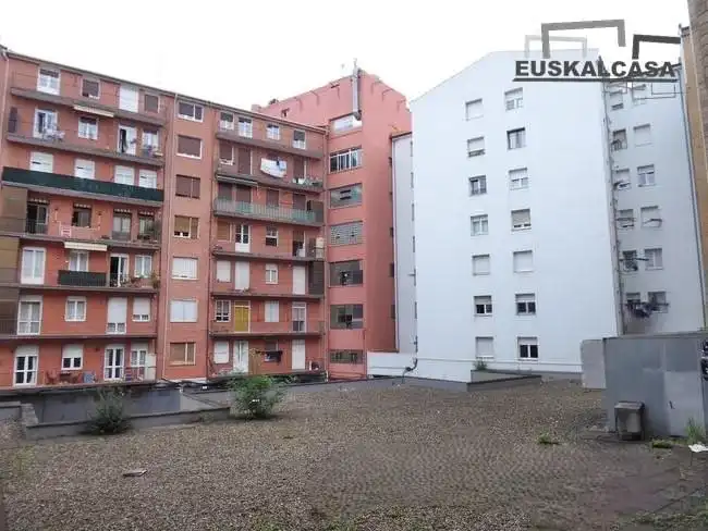 Exterior view of Flat for sale in Basurtu - Zorrotza