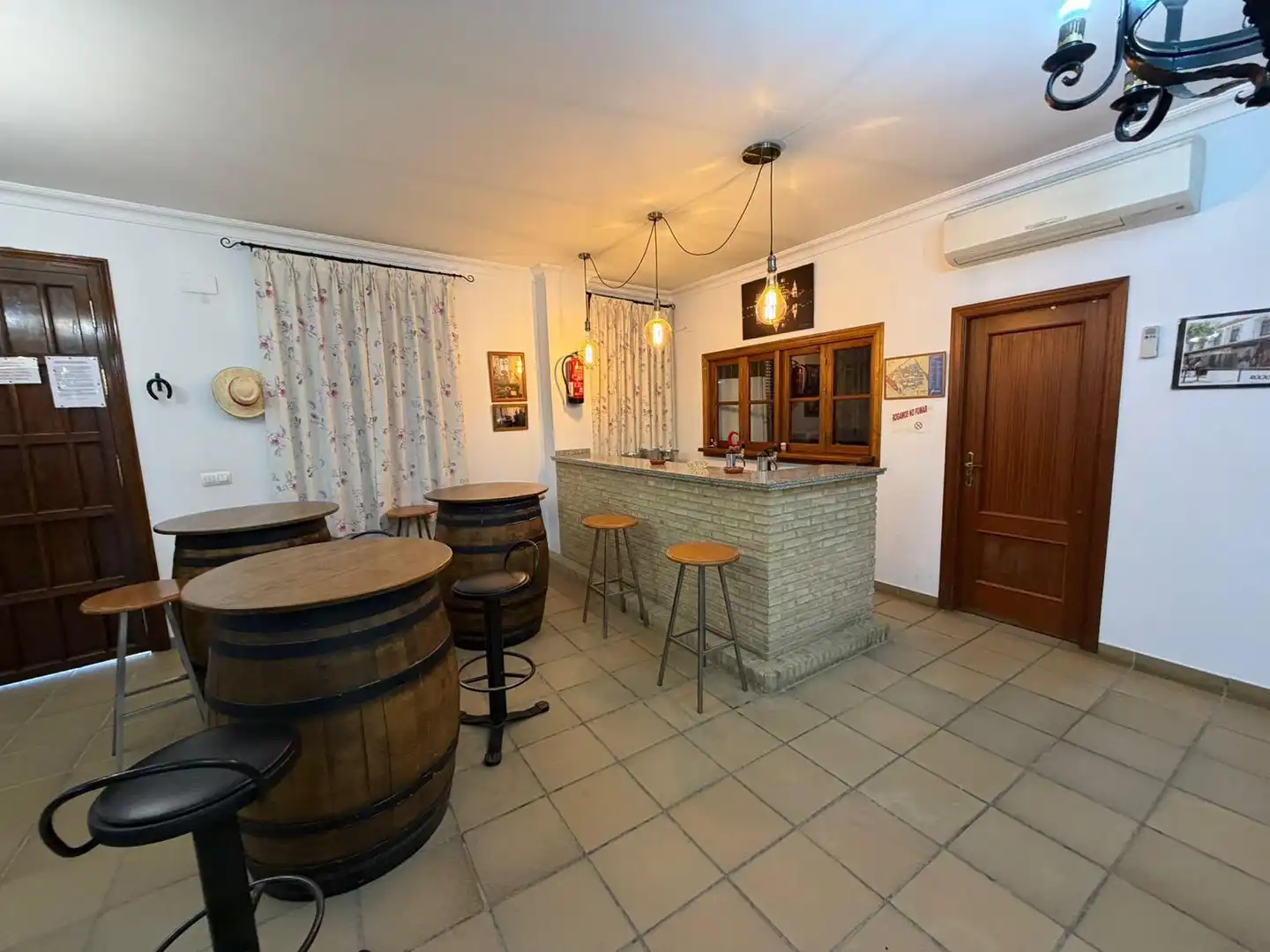 Apartamento de alquiler en Almonte con Aire acondicionado y Amueblado