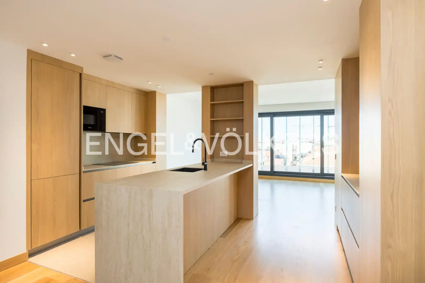 Cocina de Ático en venta en Madrid con Aire acondicionado, Calefacción y Terraza