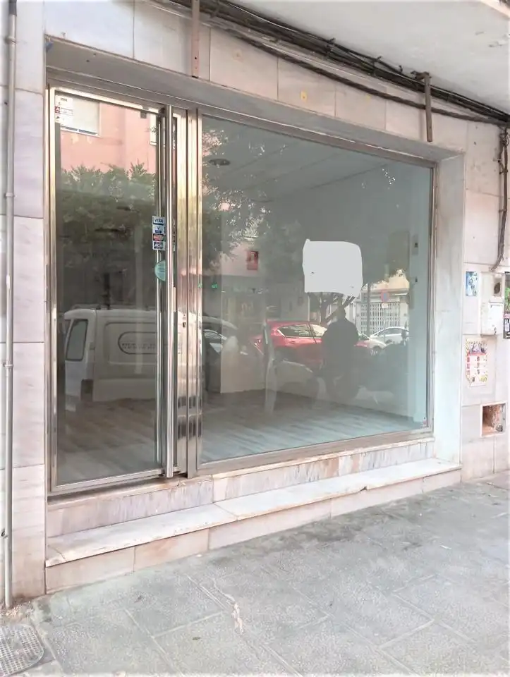 Local de alquiler en Calzada De Castro, Nueva Andalucía