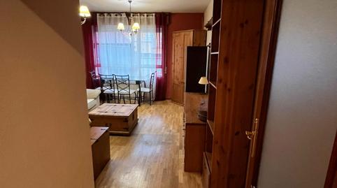 Foto 4 de Piso en venta en Calle Jesús, Santovenia de Pisuerga, Valladolid