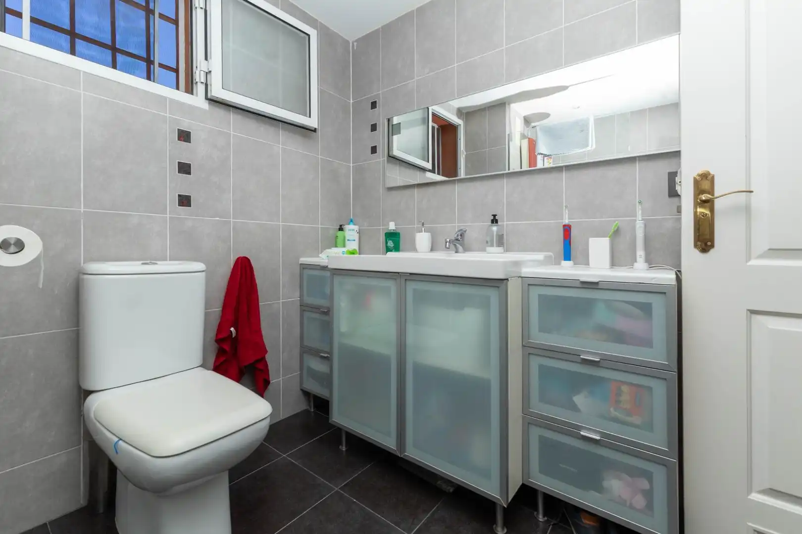 Bajo con piscina en venta en Elviria - Cabopino, imagen 24