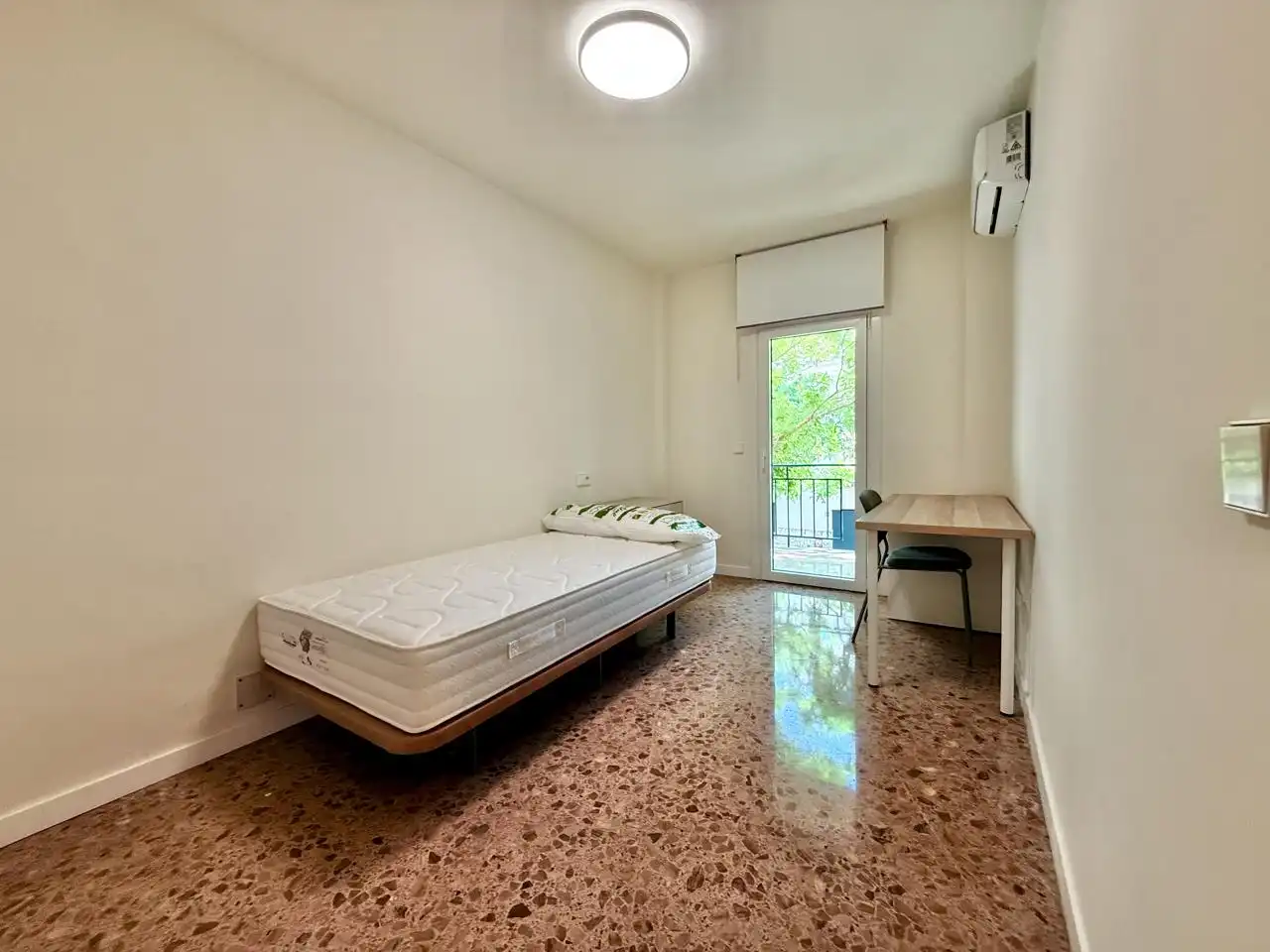 Habitación en Marquès de Fontsanta, Marquès de Fontsanta