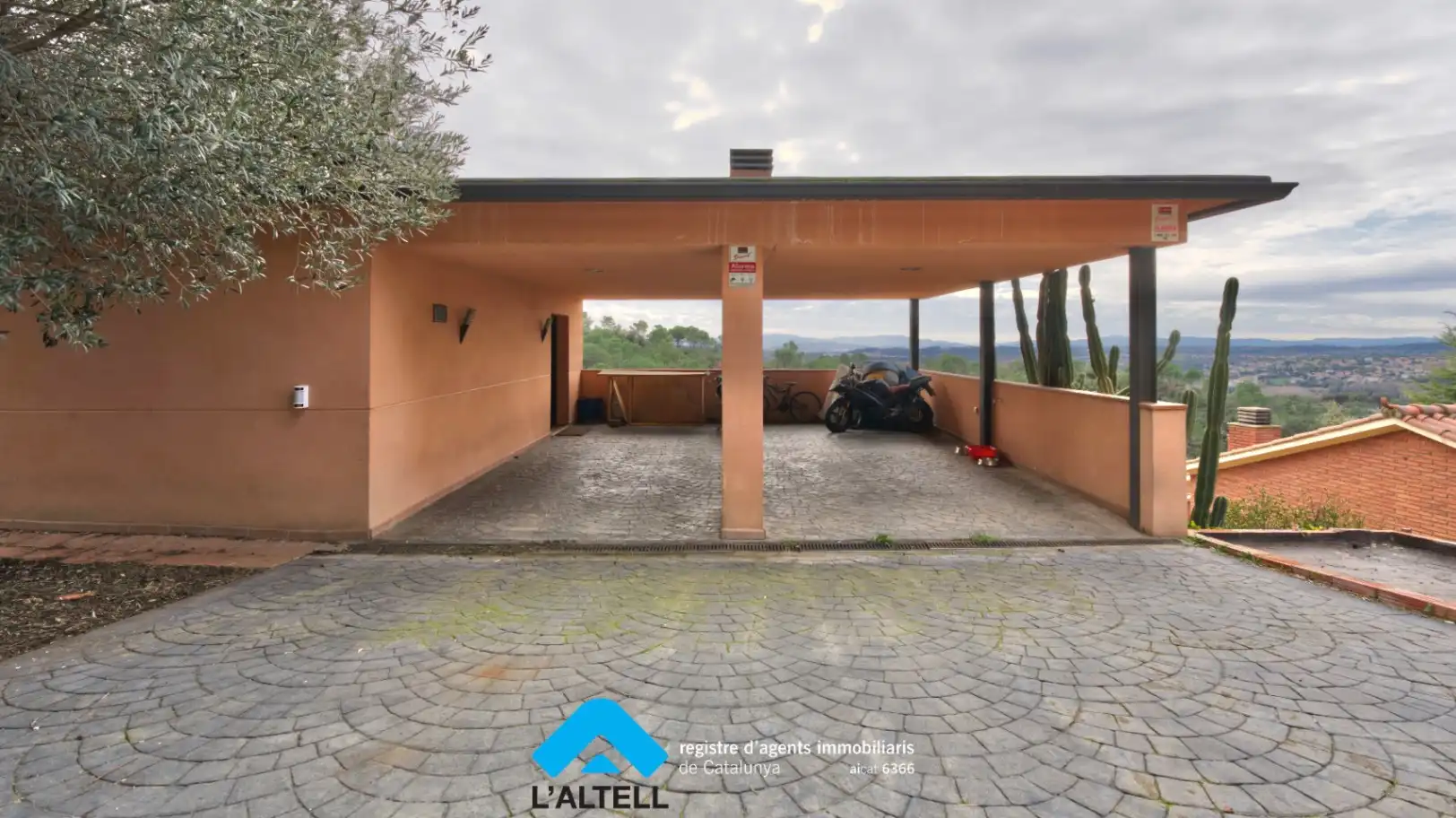Parking de Casa o chalet en venta en L'Ametlla del Vallès con Calefacción, Jardín privado y Terraza