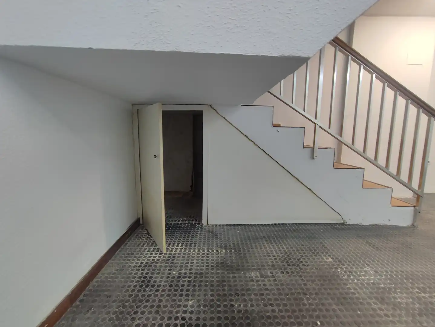 Commercial properties for sale in Madrid