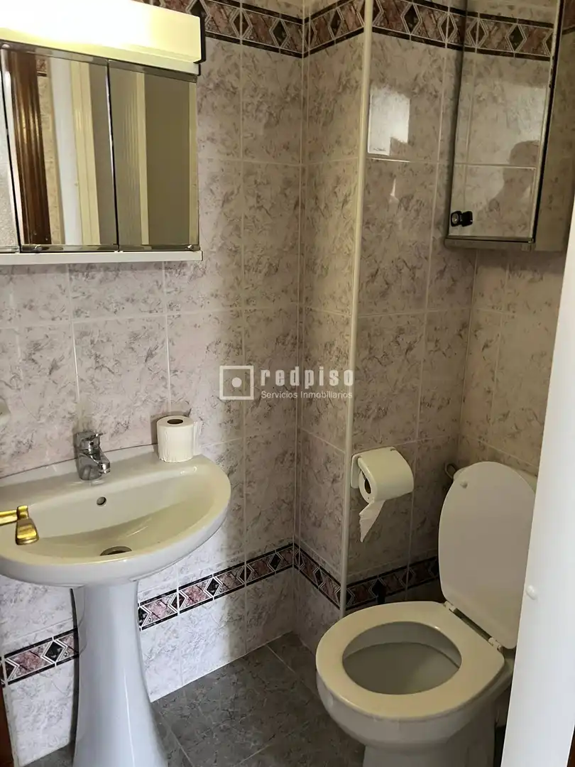 Bathroom of Flat for rent in Murcia  with Furnished