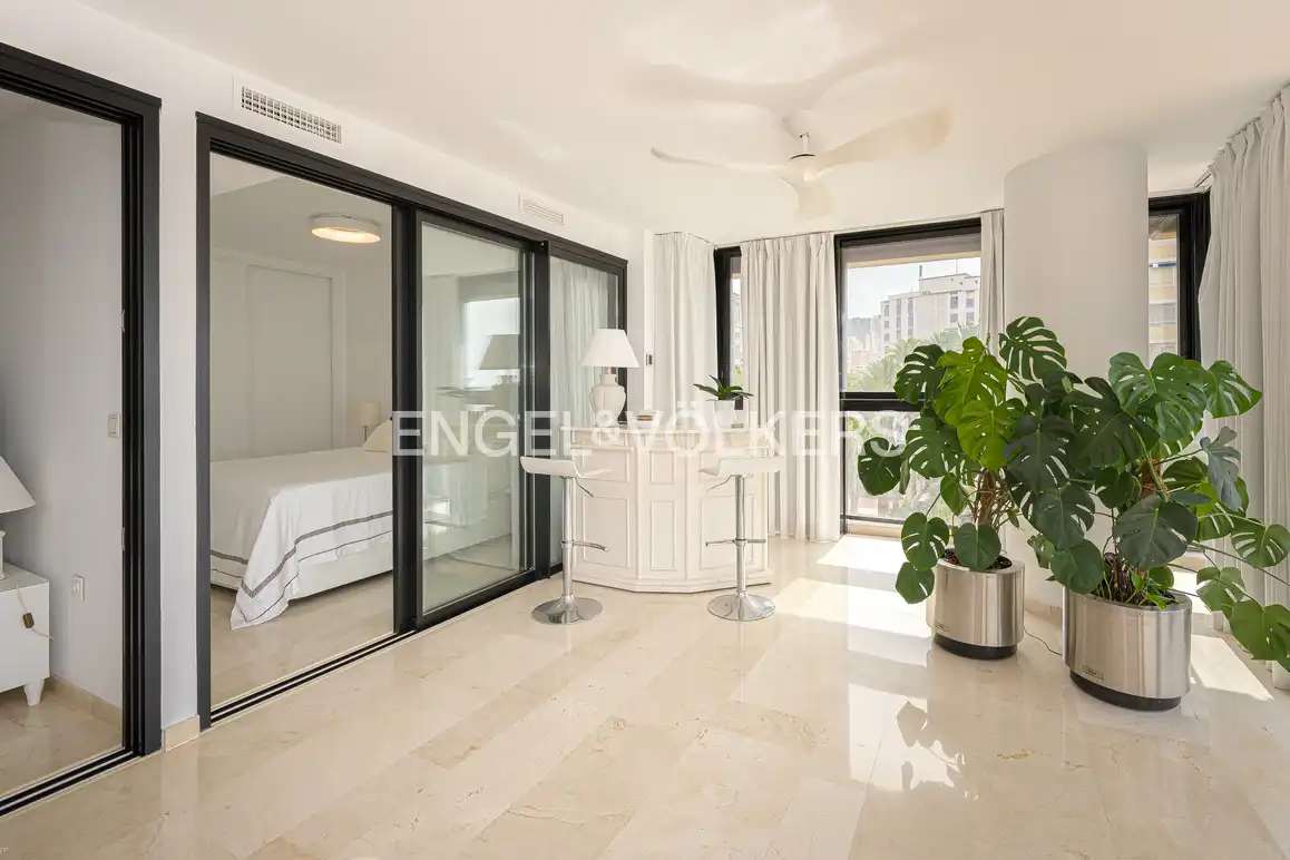 Apartamento con piscina en venta en Avenida del Mediterráneo 44, imagen 7