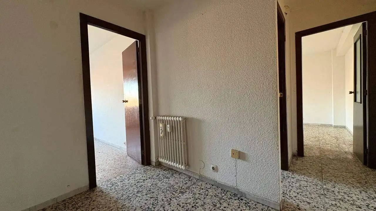 Piso en venta en León Capital  con Terraza