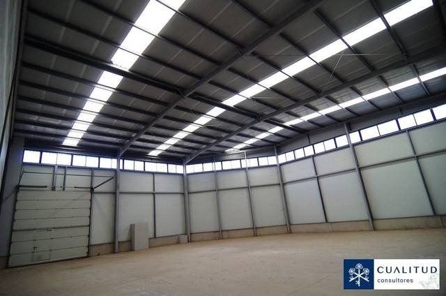 Nave industrial en Alquiler en Ciutat del Transport - La Salera