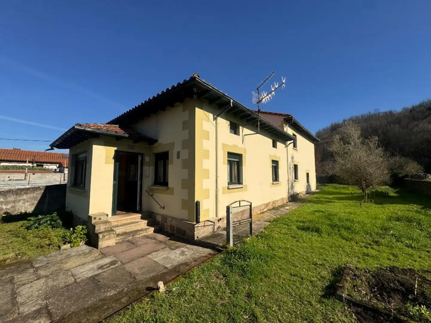 Haus zum Verkauf in Serna La - Barrio Elecha, imagen 2