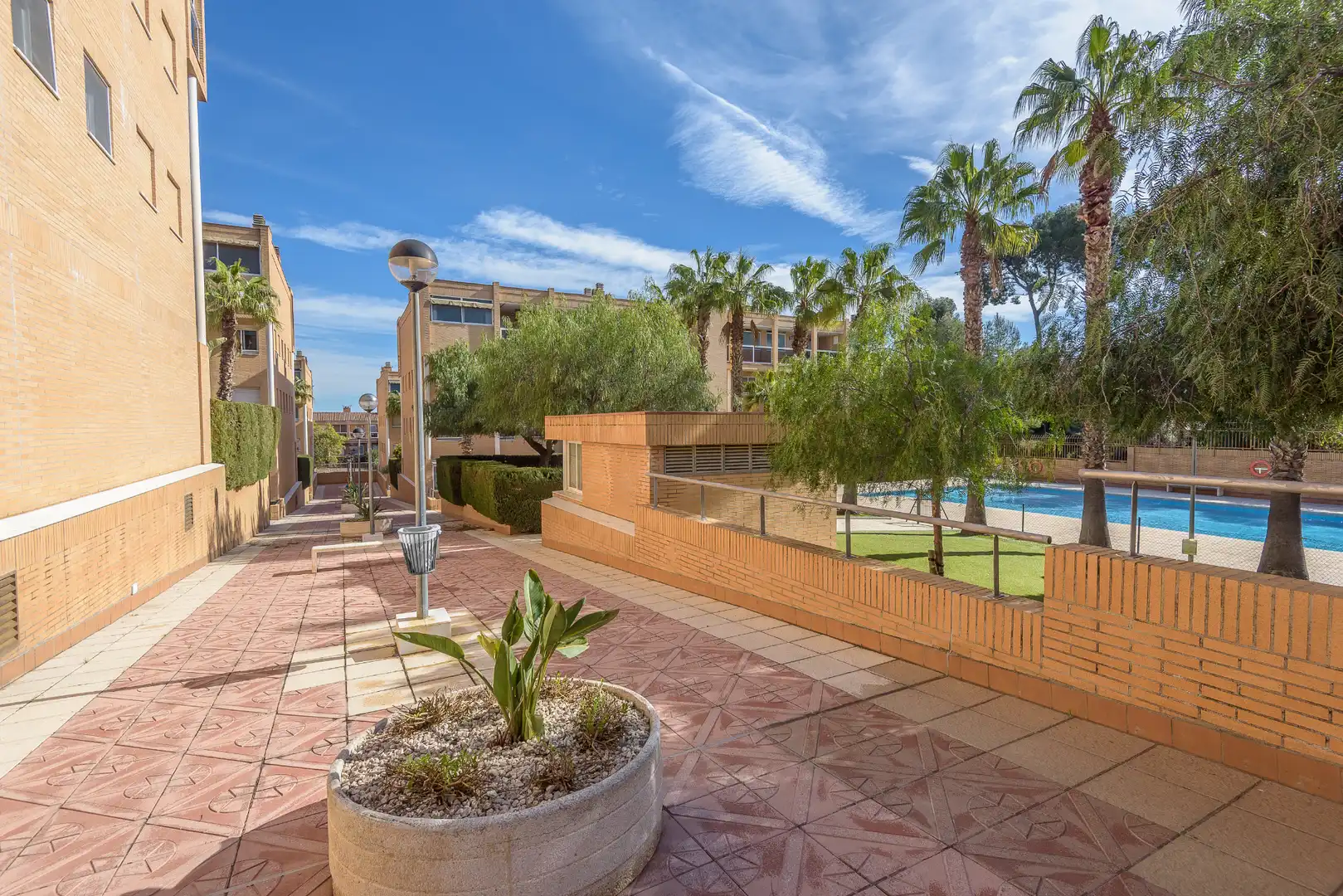 Vista exterior de Dúplex en venda en Tarragona amb Aire condicionat, Calefacció i Jardí privat