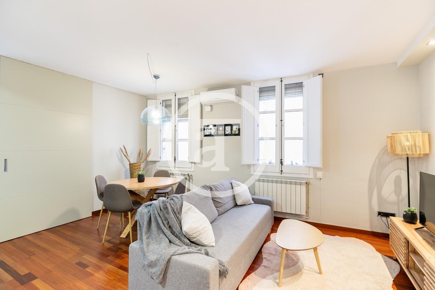 Living room of Flat to rent in  Barcelona Capital  with Heating, Furnished and Washing machine