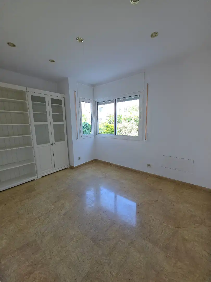 Habitación de Casa o chalet en venta en El Masnou con Calefacción, Jardín privado y Parquet