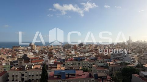 Foto 4 de Pis en venda a Casagemes, Badalona