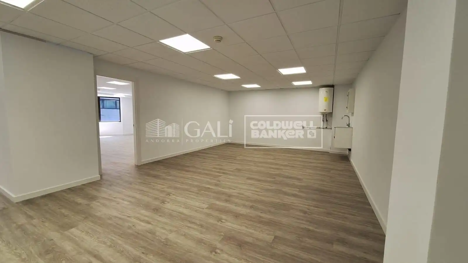 Büro mit Aufzug zur Miete in Carrer Sant Salvador 10, imagen 5
