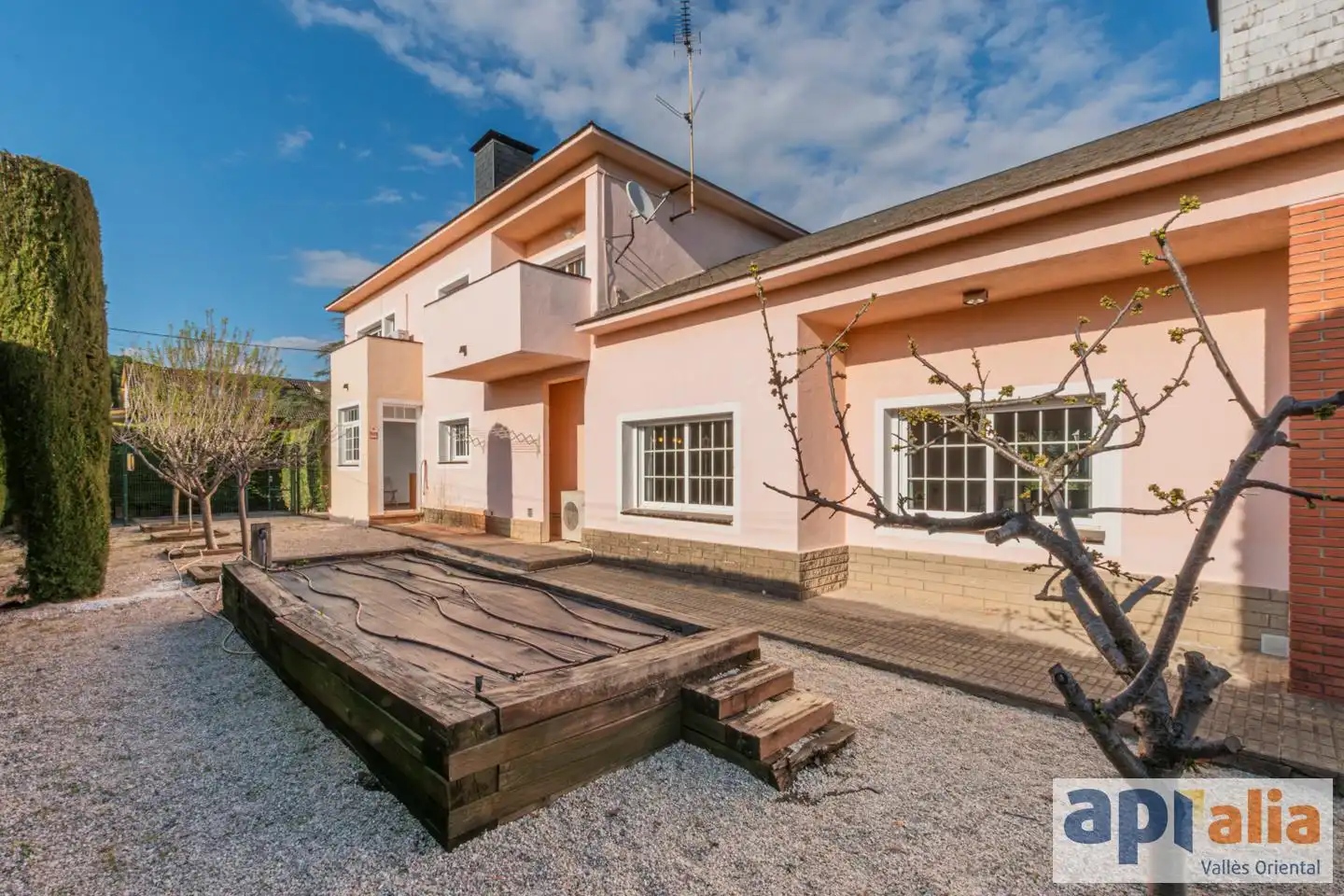Villa con terrazza in vendita a del Matagalls, imagen 2
