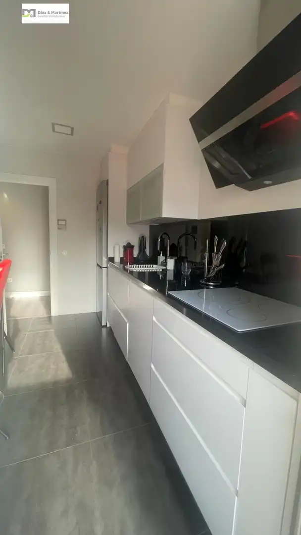 Cocina de Dúplex en venta en León Capital  con Calefacción y Parquet