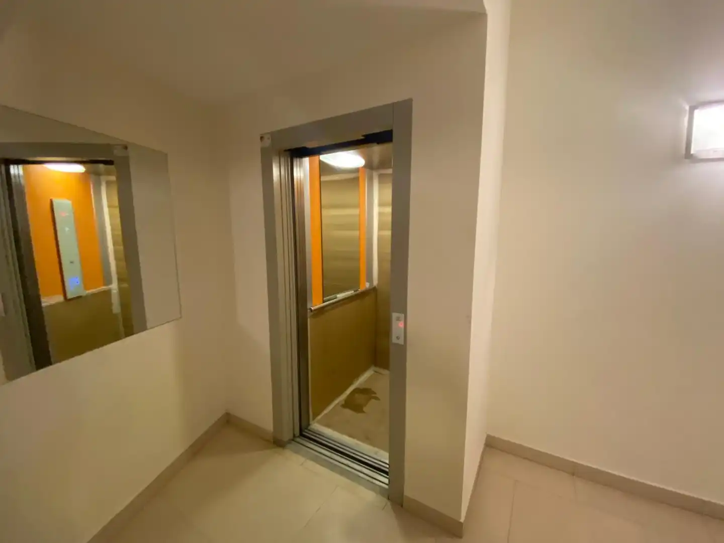 Piso en venta en Torrelavega  con Amueblado