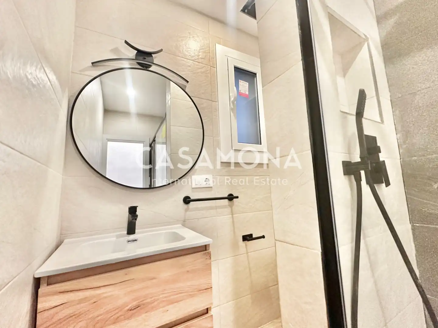 Apartamento con terraza en alquiler en Ciutat Vella, imagen 16