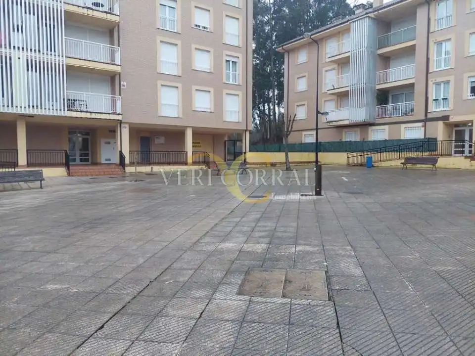 Locale commerciale in vendita a Avenida de Los Porqueros