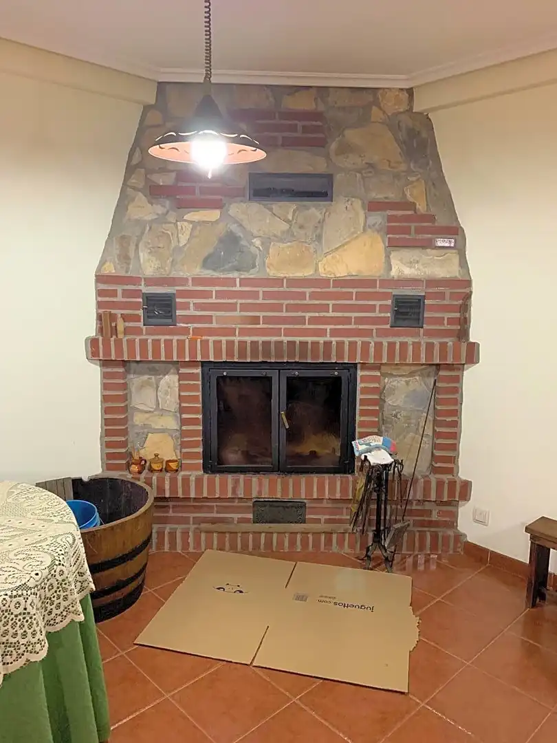 Casa o xalet en venda en  Logroño amb Calefacció, Parquet i Terrassa