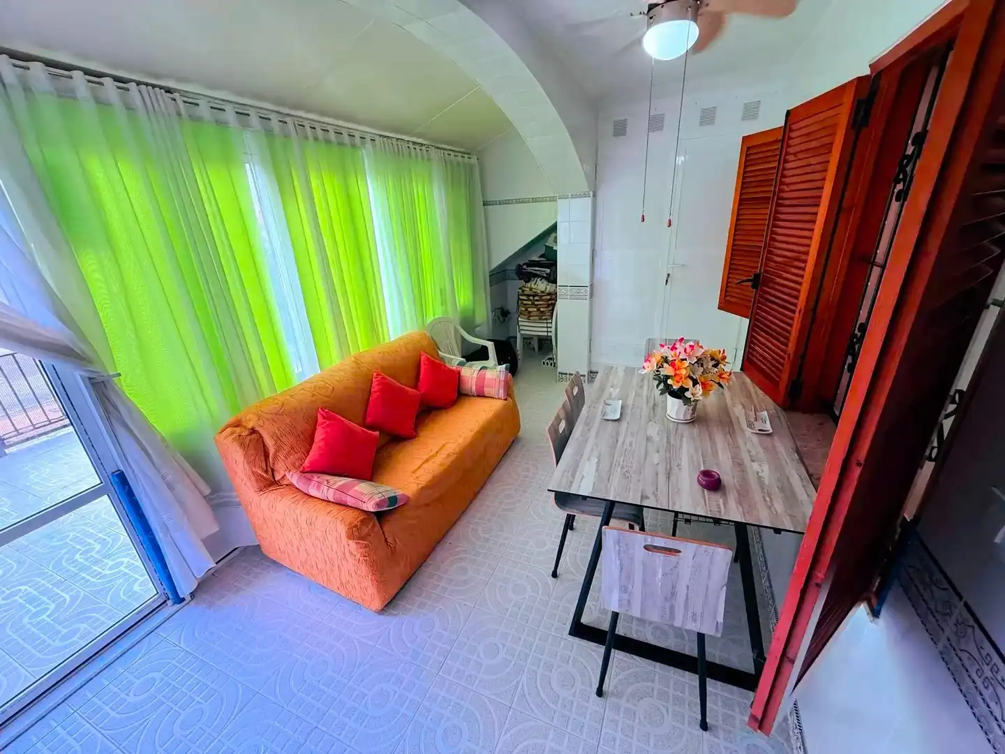 Sala de estar de Casa adosada en venta en Los Alcázares con Aire acondicionado y Alarma